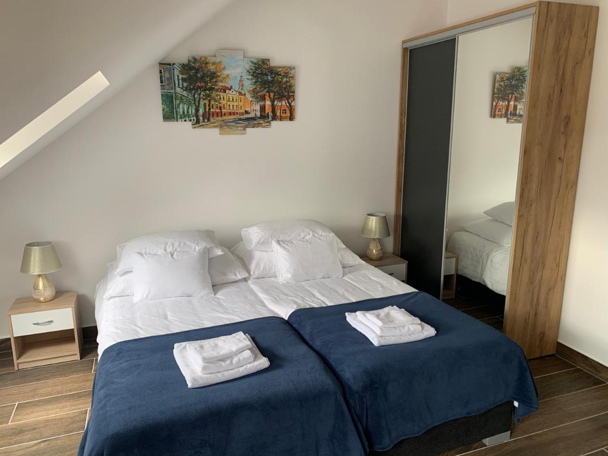 M70 Apartmanház Miskolc Exterior foto